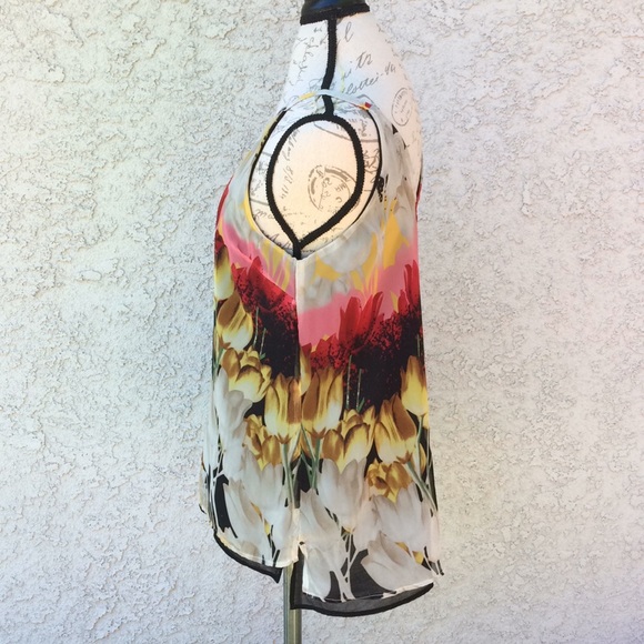 Mesmerize Tulip flower 2-piece set Blouse shirt tank top and shawl overlay 👚 - Picture 7 of 8